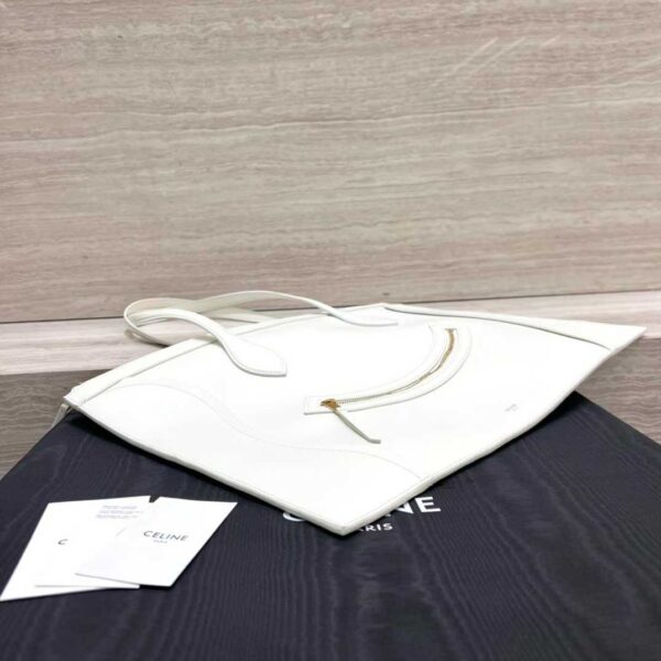 CELINE FLAT CABAS NEW LUGGAGE IN GLOSSY CALFSKIN