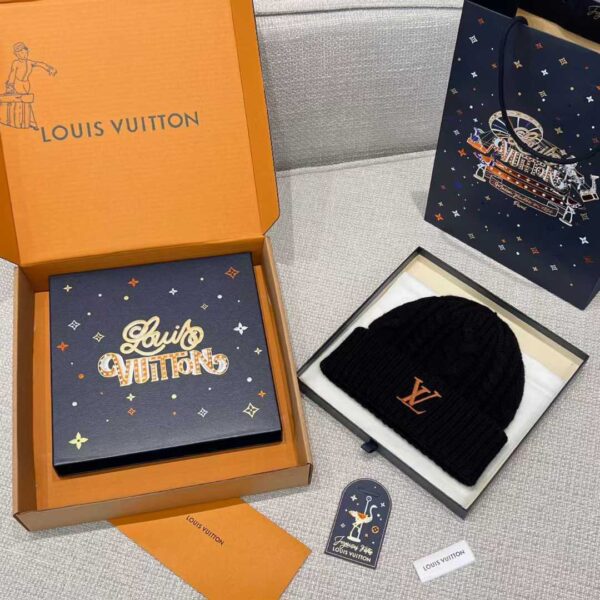 LOUIS VUITTON ONLY LV MINI CABL