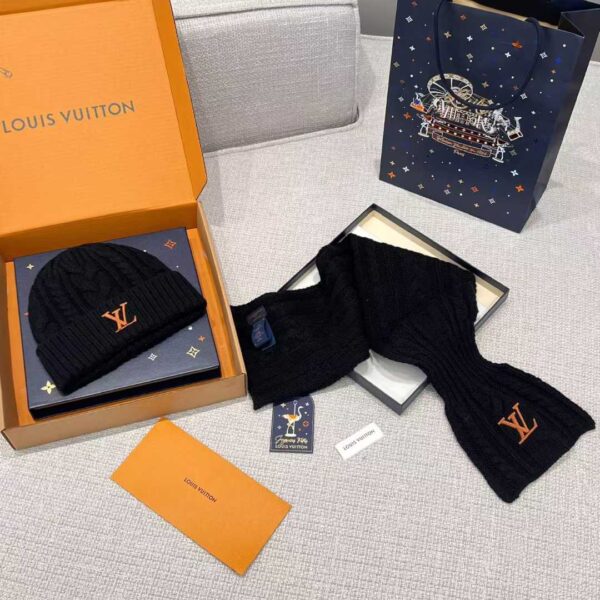 LOUIS VUITTON ONLY LV MINI CABL
