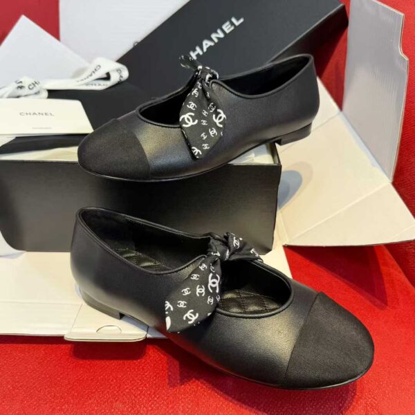 CHANEL 26C Ballet shoes