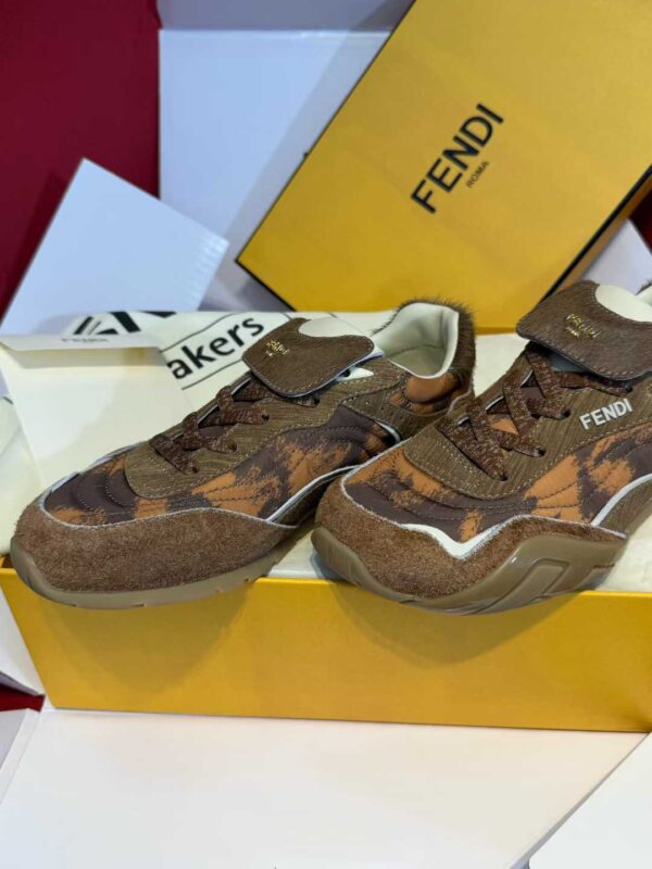 FENDI Sneakers
