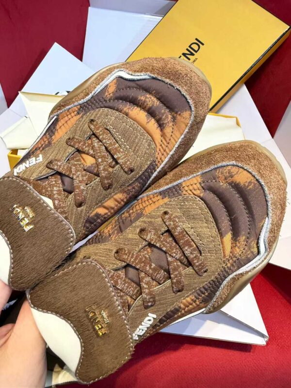 FENDI Sneakers