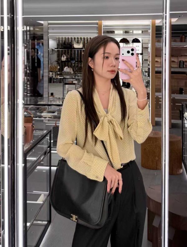 CELINE SOFT TRIOMPHE BESACE IN SUPPLE SHINY LAMBSKIN