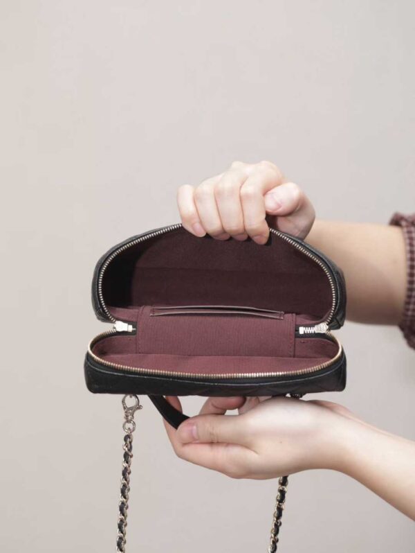 CHANEL 26C Top handle box bag