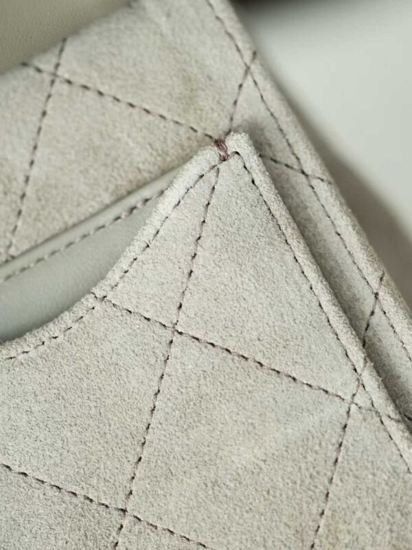 CHANEL 25 MINI HANDBAG