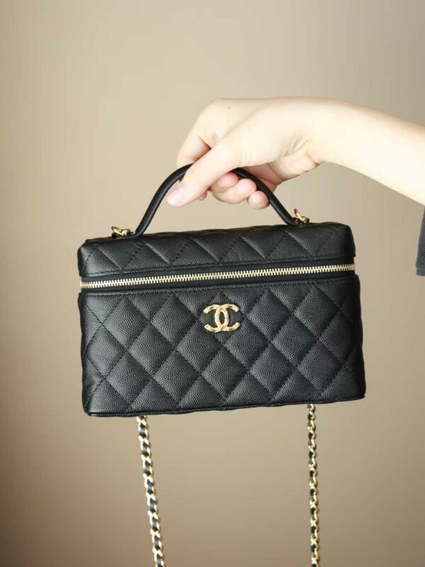 CHANEL 26C Top handle box bag