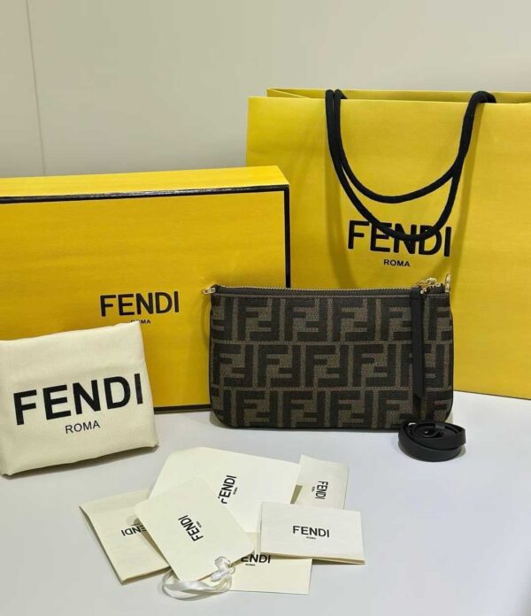 FENDI Flat Baguette Pouch