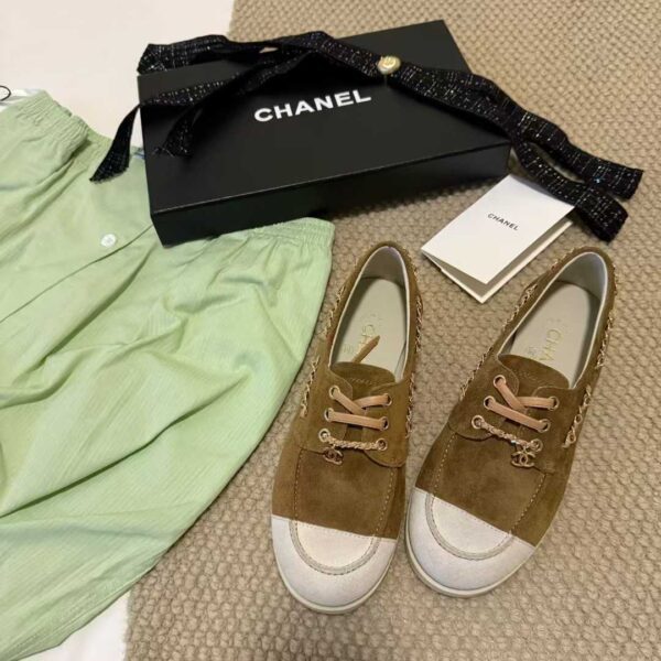 CHANEL Vintage flats