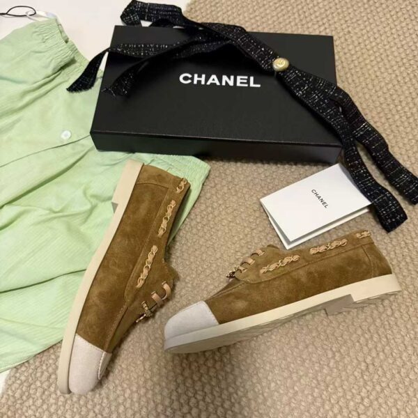 CHANEL Vintage flats