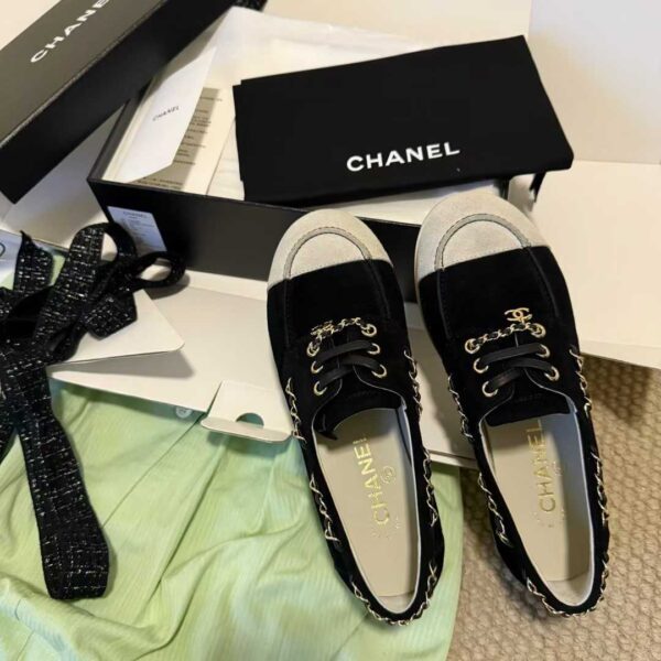 CHANEL Vintage flats
