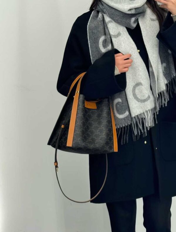 CELINE SMALL CUBE BAG IN Triomphe Canvas and NATURAL Calfskin