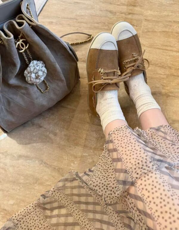 CHANEL Vintage flats