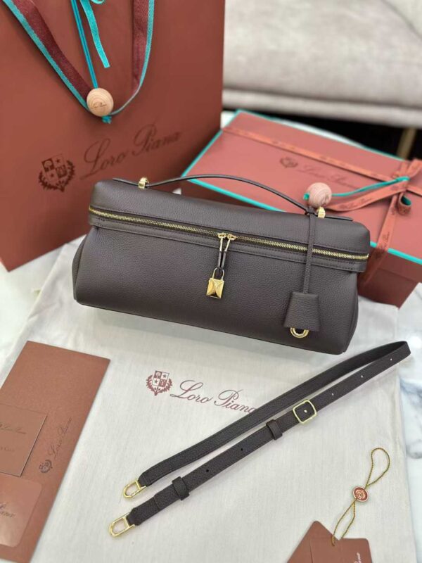 LOORO PIANA Extra Softy Bag L33