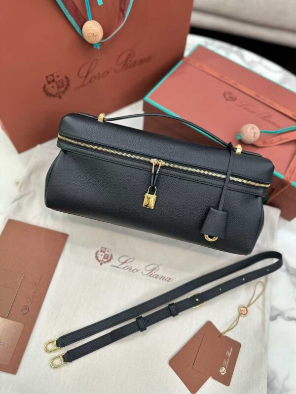 LOORO PIANA Extra Softy Bag L33