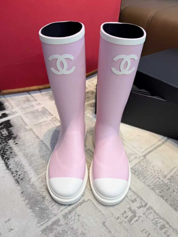 CHANEL Woo-boots