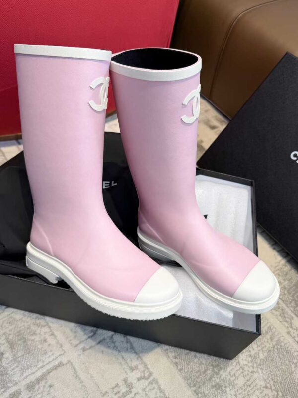 CHANEL Woo-boots