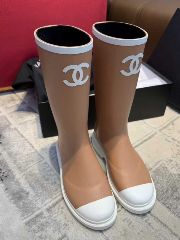 CHANEL Woo-boots