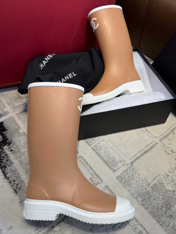 CHANEL Woo-boots