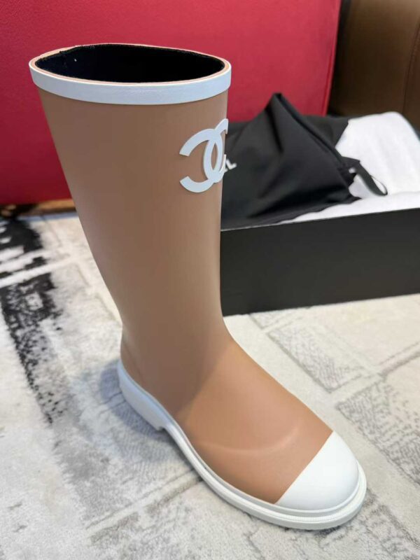 CHANEL Woo-boots