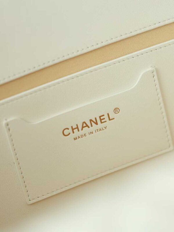 CHANEL SHOPPING BAG