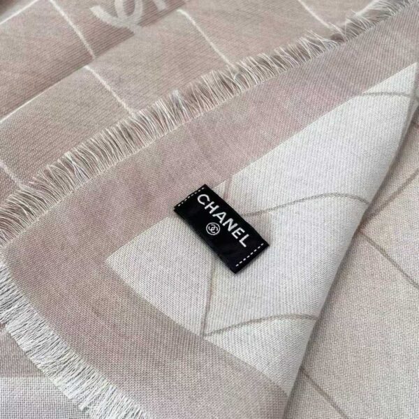 CHANEL Scarf