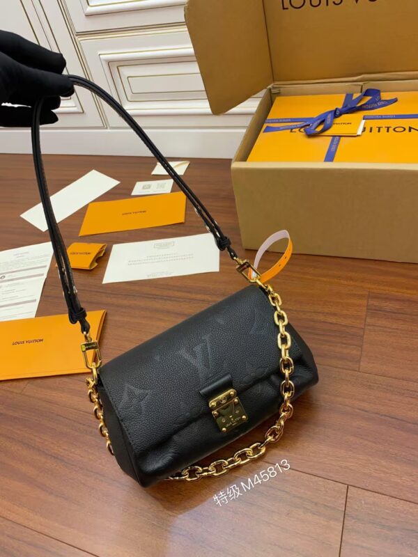 LOUIS VUITTON M45813 FAVORITE BAG
