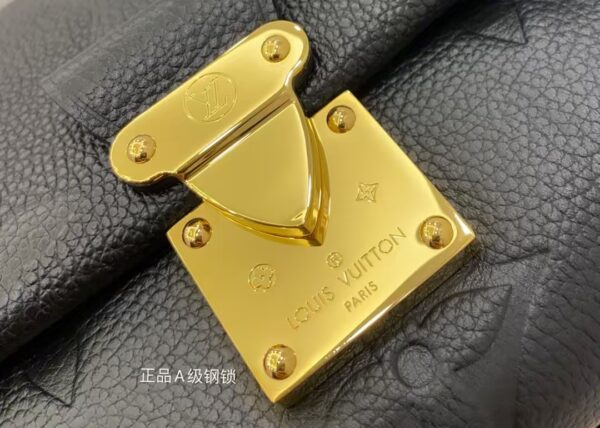 LOUIS VUITTON M45813 FAVORITE BAG
