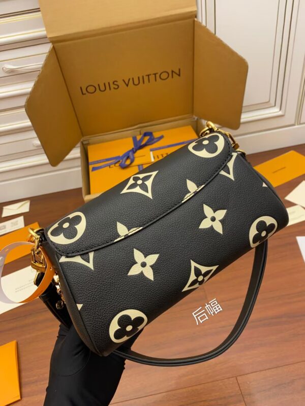 LOUIS VUITTON M45859 FAVORITE BAG