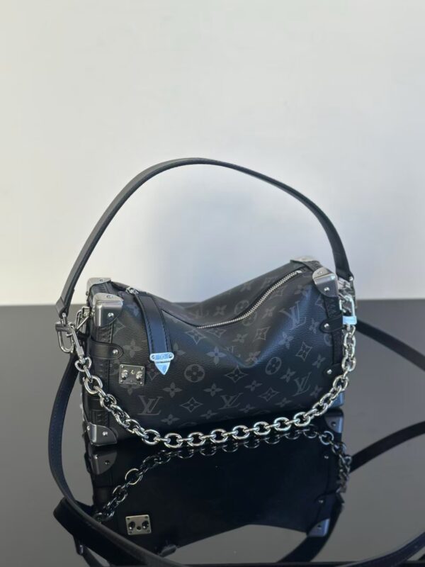 LOUIS VUITTON M26226 Side Trunk MM East West