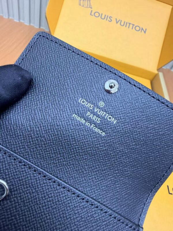 LOUIS VUITTON M62662 Key bag