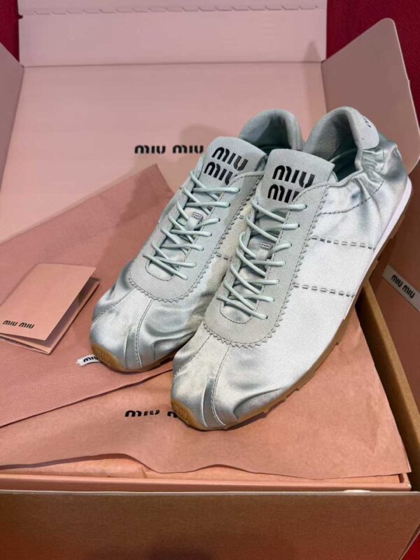MIUMIU Sneakers