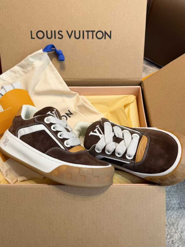 LOUIS  VUITTON Casual shoes