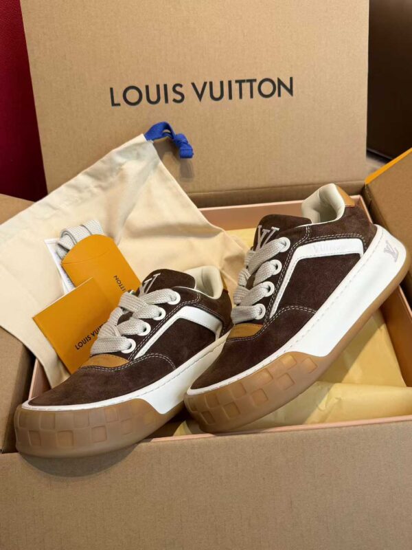 LOUIS  VUITTON Casual shoes