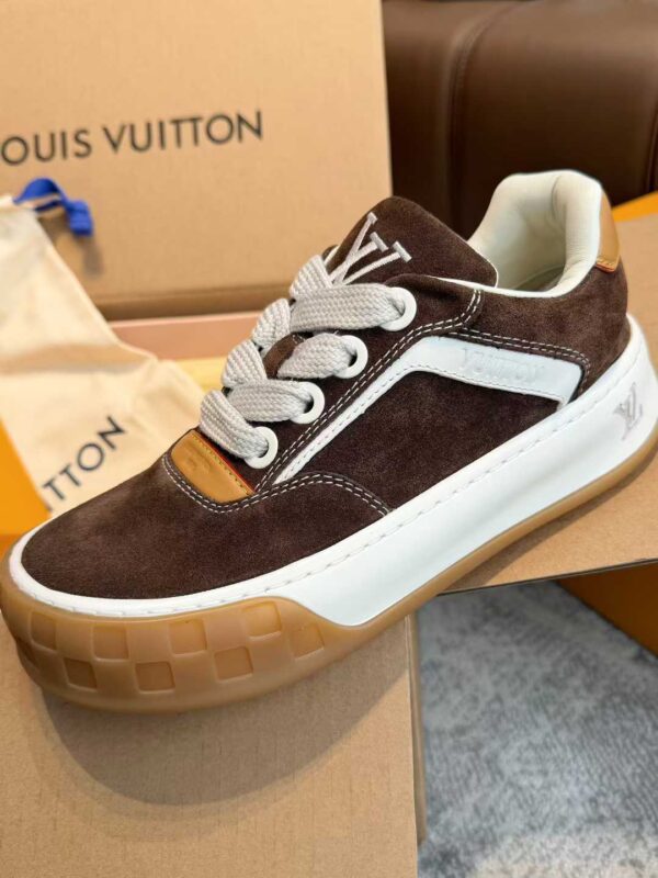 LOUIS  VUITTON Casual shoes