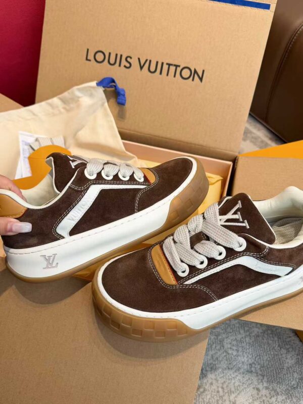 LOUIS  VUITTON Casual shoes