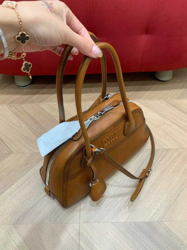 MIUMIU Vivant Leather bag