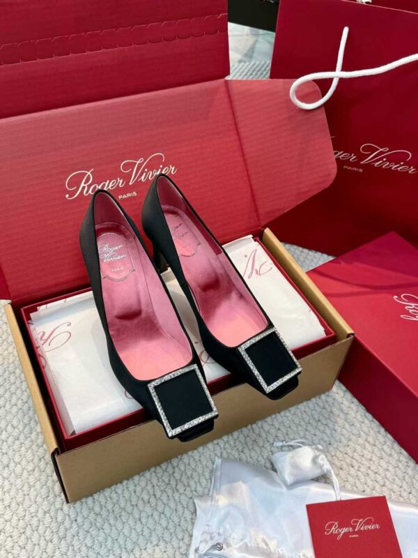 ROGER VIVIER High heels