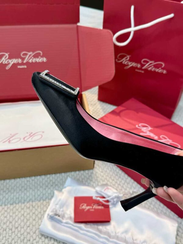 ROGER VIVIER High heels