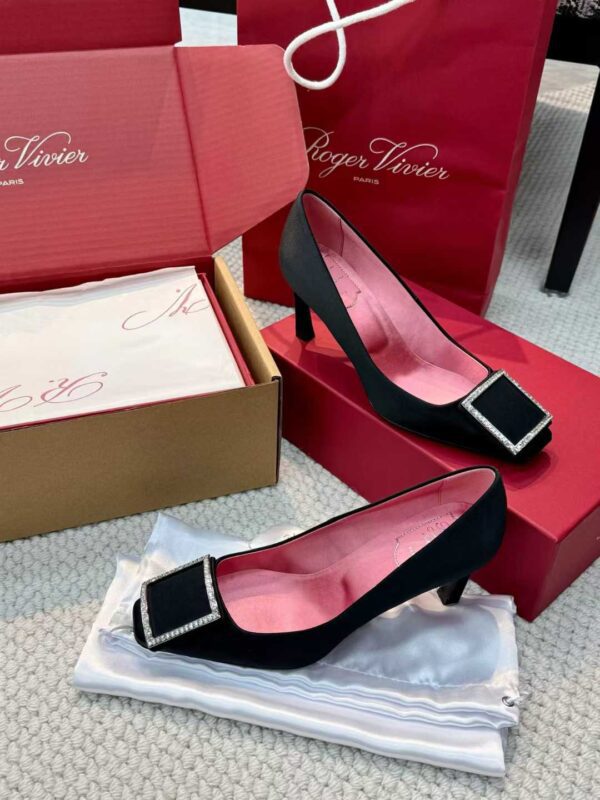 ROGER VIVIER High heels