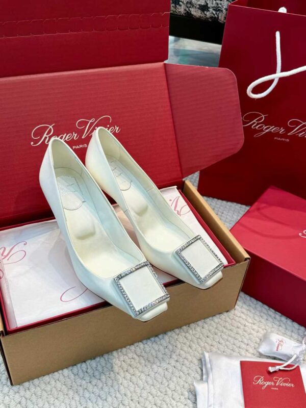 ROGER VIVIER High heels