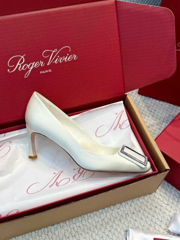 ROGER VIVIER High heels