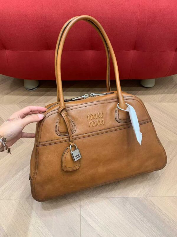 MIUMIU Vivant Leather bag