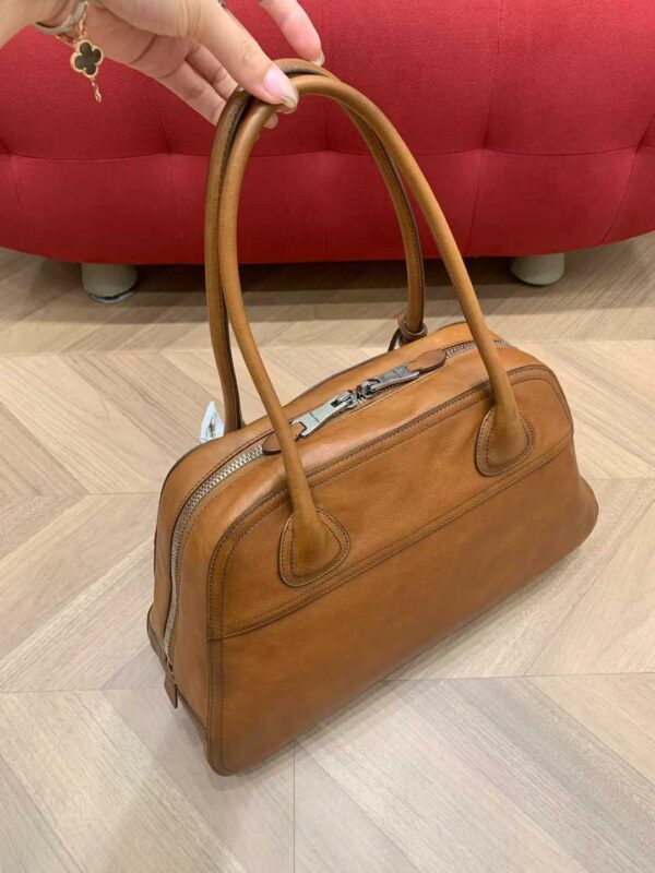 MIUMIU Vivant Leather bag