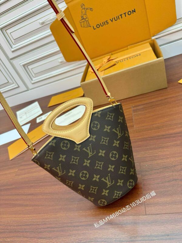 LOUIS VUITTON M14680 RIVAGE BB BAG