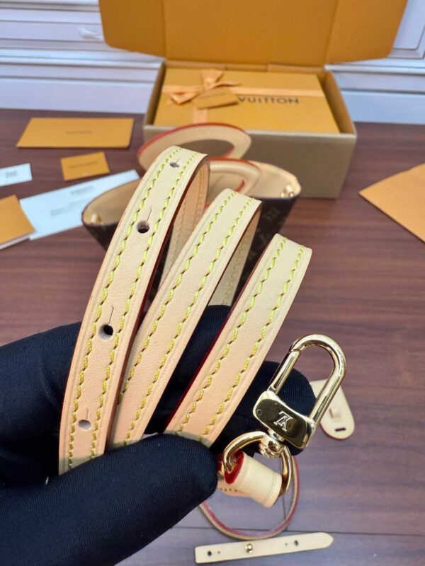 LOUIS VUITTON M14680 RIVAGE BB BAG