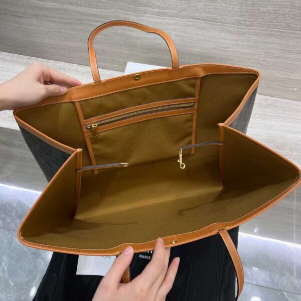 CELINE BIG FLAT SHOPPER IN TRIOMPHE CANVAS AND NATURAL CALFSKIN