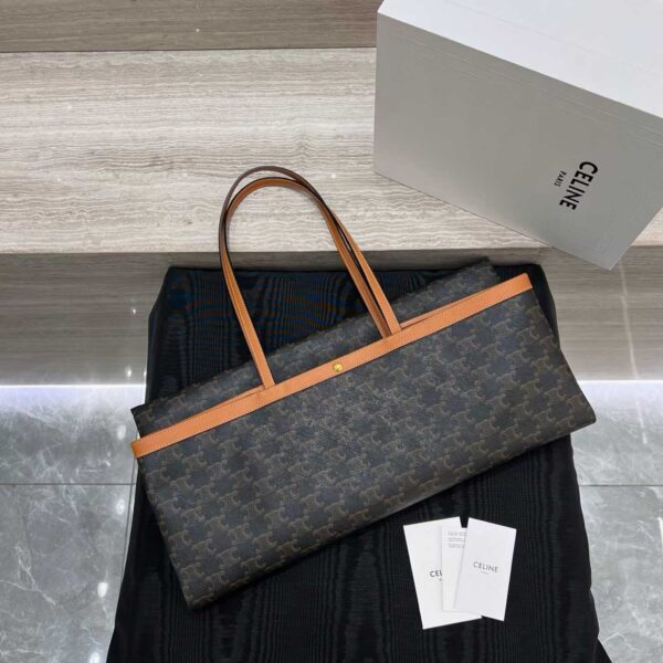 CELINE BIG FLAT SHOPPER IN TRIOMPHE CANVAS AND NATURAL CALFSKIN