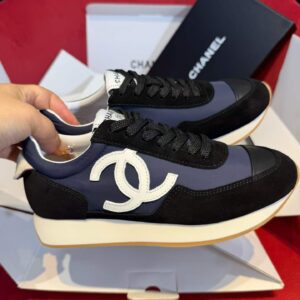 CHANEL Platform sneakers