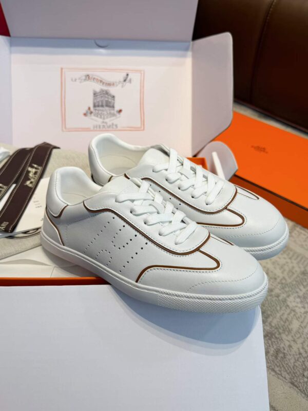 HERMES  Sneakers