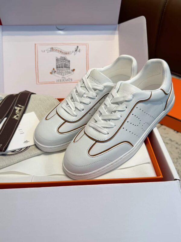 HERMES  Sneakers
